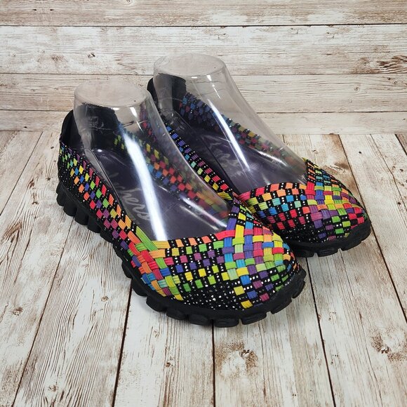 SKECHERS Lightweight Women's 6.5 Memory Foam Woven Multi-Color Comfort Shoe EUC - Picture 1 of 9
